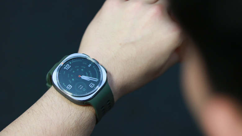 Samsung Galaxy Watch Ultra2 startet in Deutschland: Akku, Display und Preis