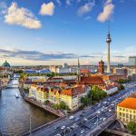 Welche Fahrkarten-App ist in Berlin am besten: BVG, Jelbi oder DB Navigator?