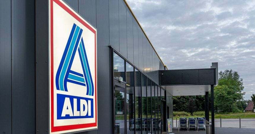 Neuer Aldi-Reiserucksack kostet 12,99 Euro: Passt er wirklich ins Flugzeug?