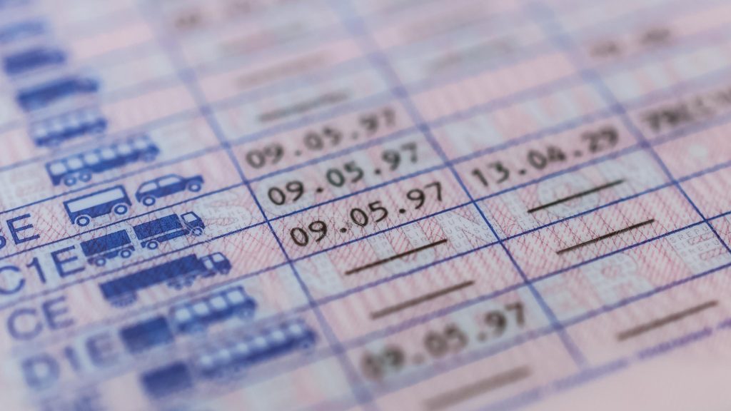 Ukrainischen Führerschein in Deutschland 2026 ohne Prüfung umtauschen: Schritt-für-Schritt-Anleitung, Kosten und Voraussetzungen