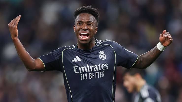 Wechselt Vinícius zu Arsenal? Der Vertragspoker mit Real Madrid spitzt sich zu