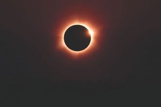 Sonnenfinsternis am 12. August 2026: Wie und wo man sie in Deutschland beobachten kann