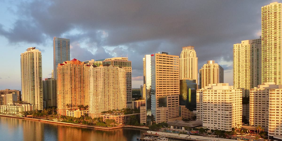 Warum ist Miami so lebenswert? Einkommen,Sicherheit, Freizeit und Lebenshaltungskosten im Vergleich