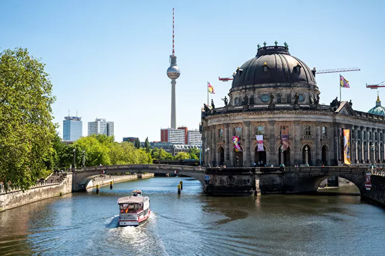 Welche 10 Städte Deutschlands sind im Herbst besonders schön und warumlohnt sich ein Wochenende in Potsdam?