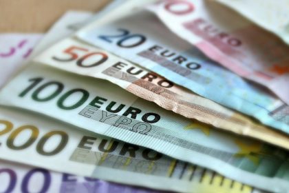 Brutto-Netto-Rechner 2026: was bleibt vom Gehaltübrig?