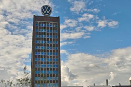 VW will Gehälter bis 2030 einfrieren: Was hinter den Sparplänen steckt. Gründe und Folgen