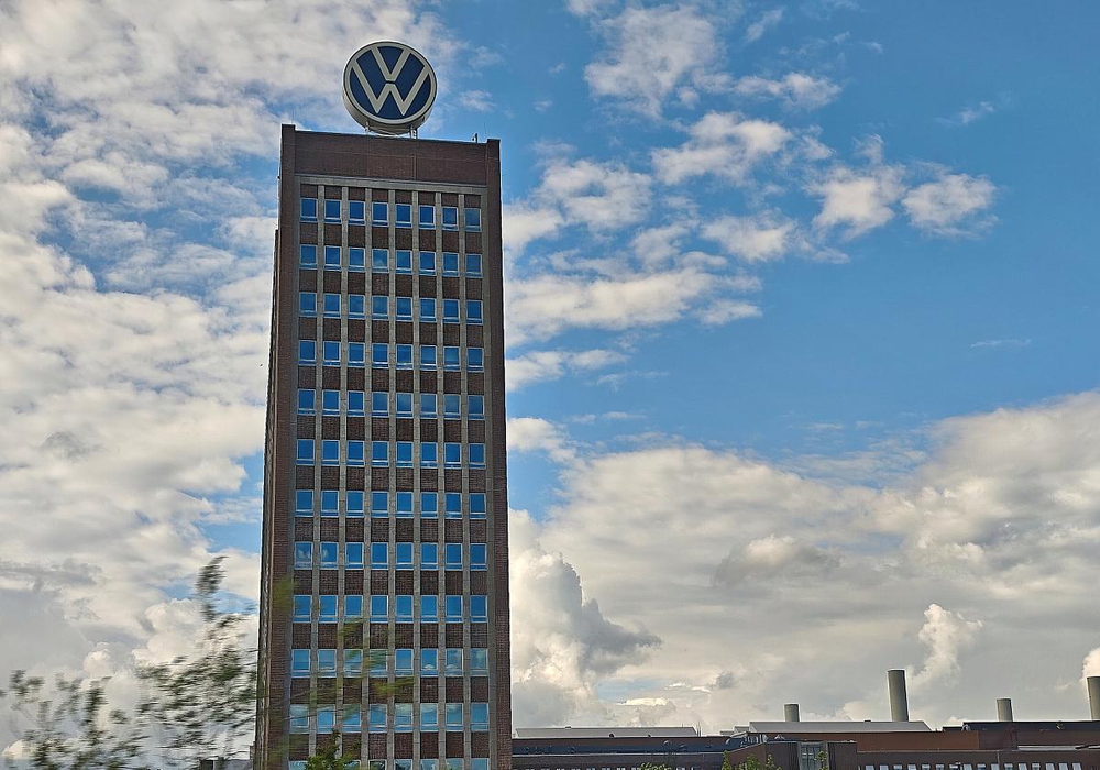 VW will Gehälter bis 2030 einfrieren: Was hinter den Sparplänen steckt. Gründe und Folgen