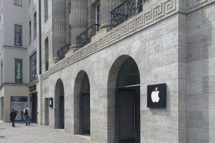 Apple Store am Kurfürstendamm in Berlin
