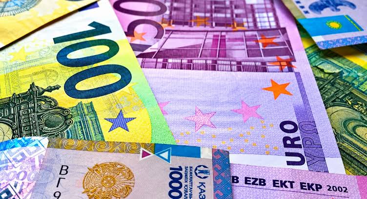Rente ohne Einzahlungen: Wer Grundsicherung im Alter bekommen in Deutschland