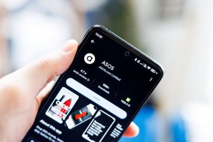 ASOS App gehackt? Tausende Nutzer sehen alarmierende Push-Nachricht.