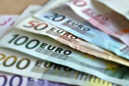P-Konto bei Kontopfändung: So bleibt Geld zum Leben verfügbar. Welche Rechte Schuldner jetzt haben