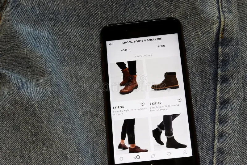 ASOS App gehackt? Tausende Nutzer sehen alarmierende Push-Nachricht.